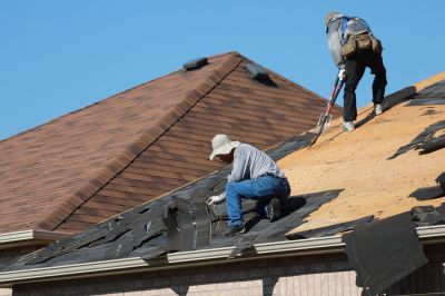 Signs Your Home Needs Professional Roof Removal